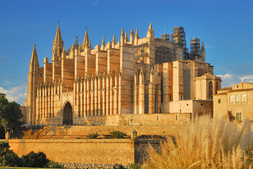 Palma - Kathedrale La Seu im Abendlicht © Wolfgang Jargstorff