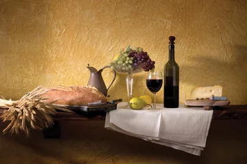 Kussenhoes Wine Cheese & Bread Still Life © James Steidl