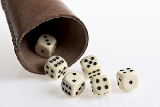 Gl&uuml;cksspiel