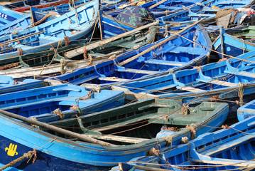 Fototapeta na wymiar barques de pêcheurs