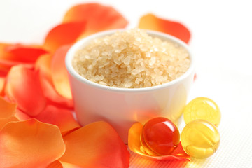 bath salt with rose petal