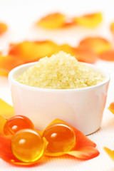 bath salt with rose petal