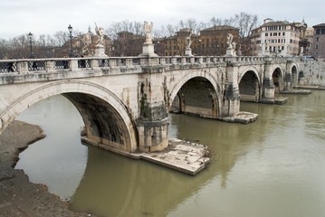 Il ponte di Castel Sant'Angelo sul Tevere