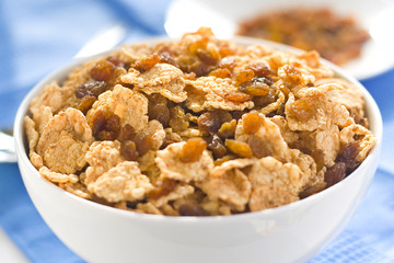bowl of cereal with raisins