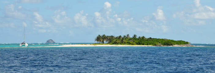 petit tabac island,  les grenadines