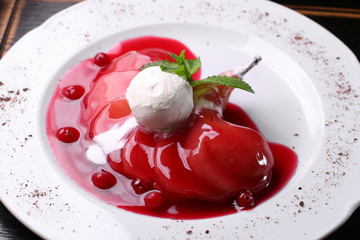 pear dessert