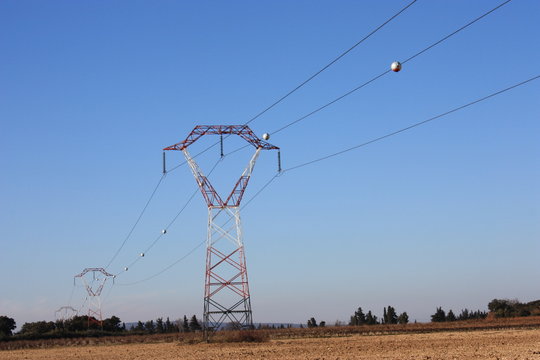 Pylones &eacute;lectriques