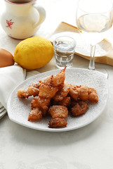 Chiacchiere - Frittelle di carnevale - Dolci della Lombardia