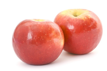 red apples