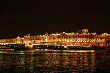 Fototapeta na wymiar Night view of Neva river