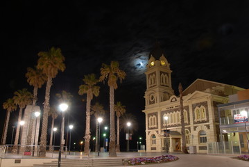 Place principale de Glenelg en Australie du Sud