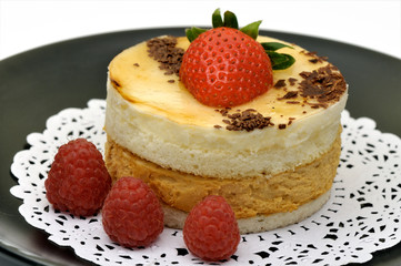 Caramel layer cake