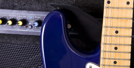 Poker guitar amplifier