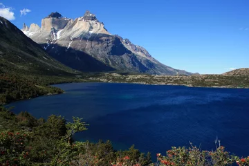 Fotobehang Cuernos del Paine Lac et cuernos del Paine