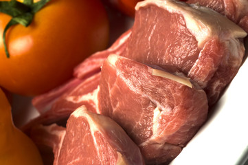 rib lamb chops with vegetables tomato