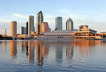 Fototapeta na wymiar Nowoczesna architektura w śródmieściu Tampa, Florida USA