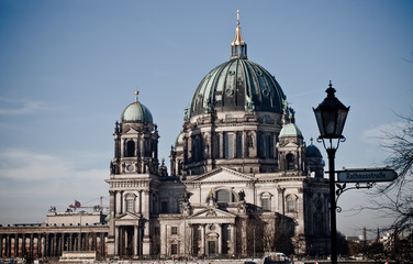 Fototapeta na wymiar Catedral de Berlín