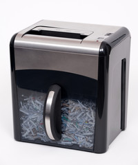 Paper shredder