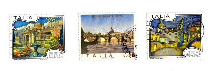 italian stamps; religious monuments