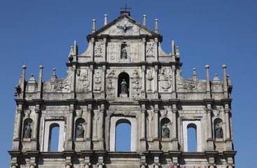 Fototapeta na wymiar Fasada katedry Świętego Pawła - Macau.