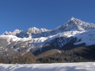 Fototapeta na wymiar Aiguilles du Midi et de Chamonix