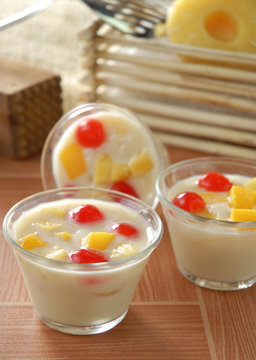 Gelatinas de pi&ntilde;a natural. M&eacute;xico