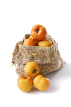 Tejocotes (fruta tradicional de M&eacute;xico)
