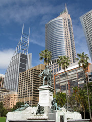 Monument against Sydney's skyscrapers