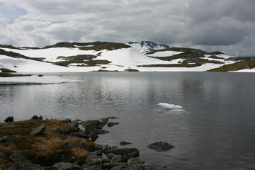 Bergsee in Jotunheimen - Norwegen