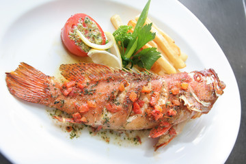 fried grouper fish