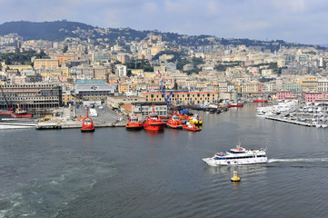Fototapeta na wymiar Włochy, Genua, Port