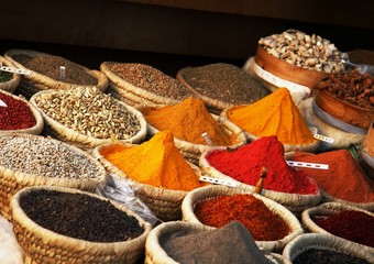 Egyptian spice market © svehlik
