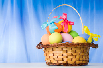 Basket with eggs