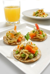 Tostadas de ensalada de pollo. México