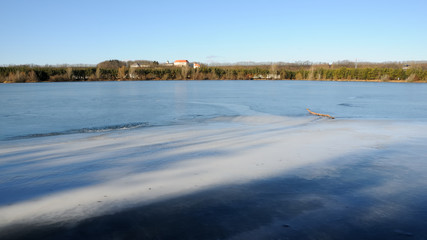 Fototapeta premium Zugefrorener See no.3