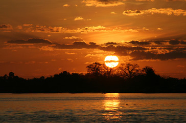 Sonnenuntergang am Mekong