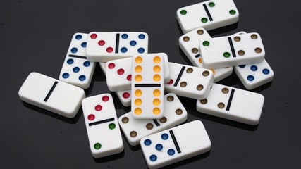 Dominoes
