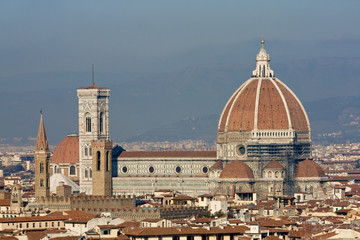 Fototapeta na wymiar The Basilica di Santa Maria del Fiore - Florence, Italy