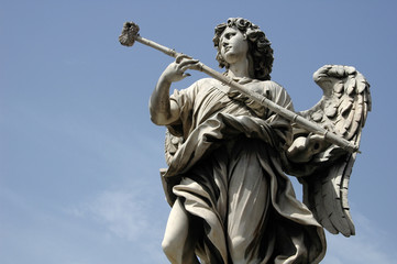 angel statue in rome