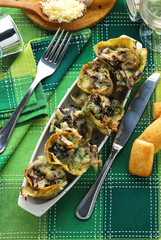 Carciofi alla casatella trevigiana e radicchio - Contorni