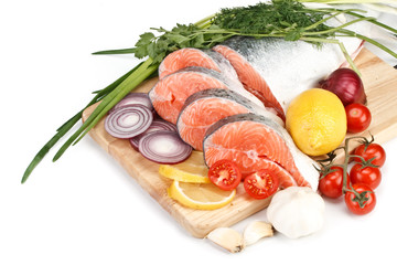 Fresh salmon with vegetables
