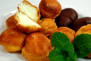 Cream Puff Closeup