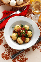 Funghi champignon e pancetta - Contorni