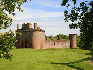 Fototapeta na wymiar Caerlaverock Castle