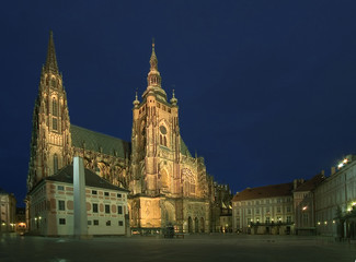 Fototapeta na wymiar cathedral at night