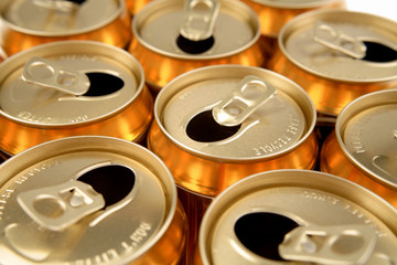 Open aluminum drink cans