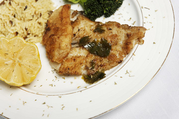 citrus fish and rice to eat3