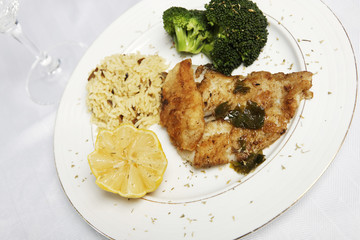 citrus fish and rice to eat4