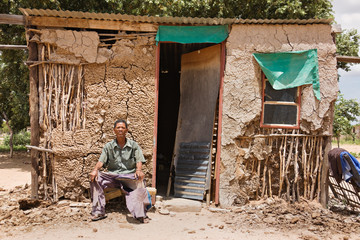 basarwa man