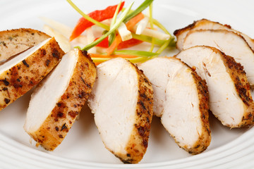 Grilled turkey fillet with vegetables